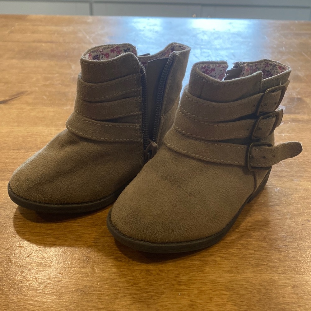 Toddler boots